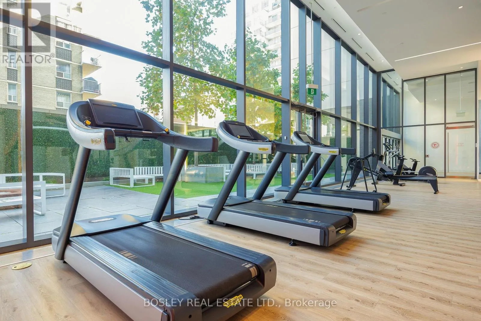 2112 - 185 ROEHAMPTON AVENUE