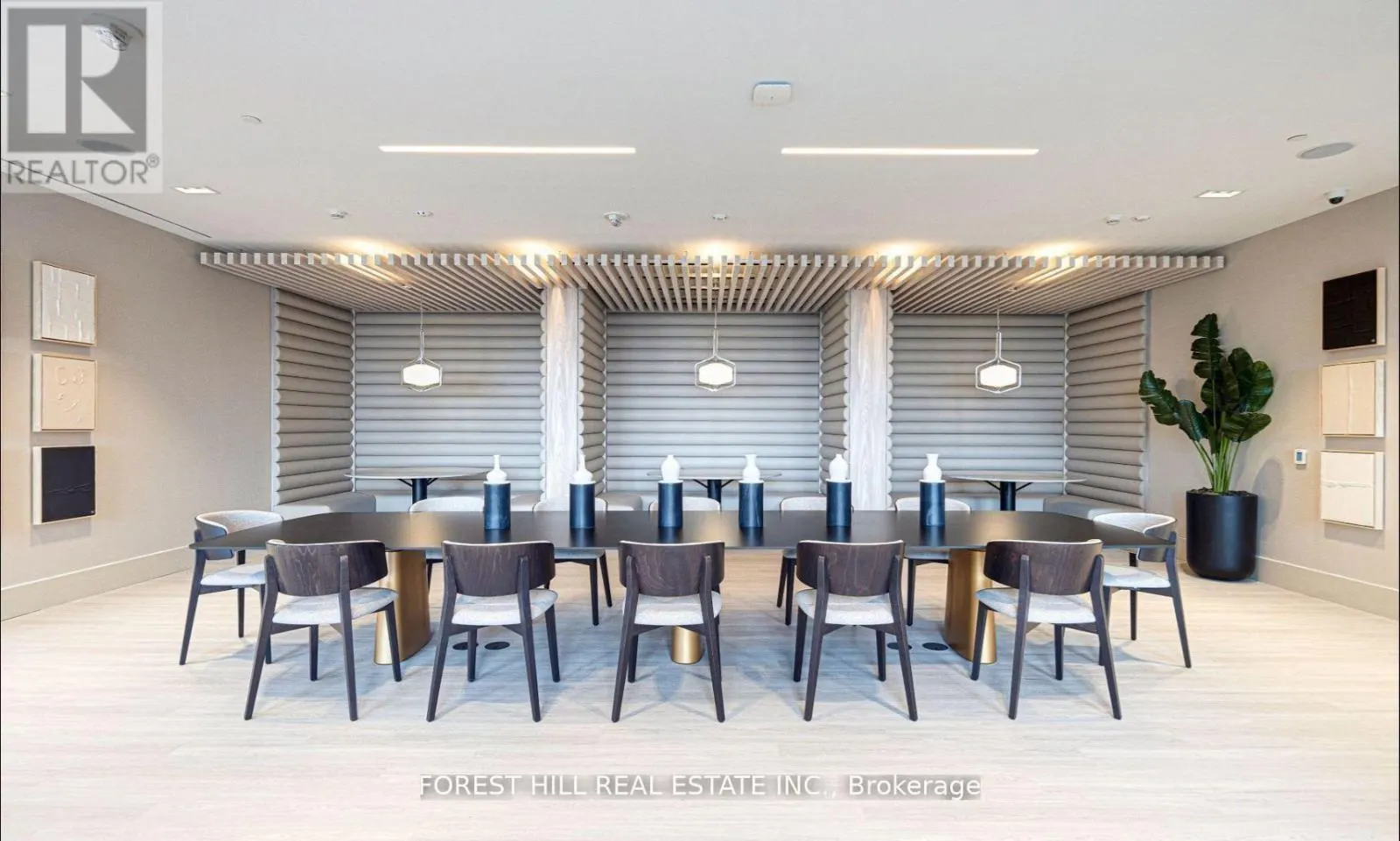 1615 - 2020 BATHURST STREET