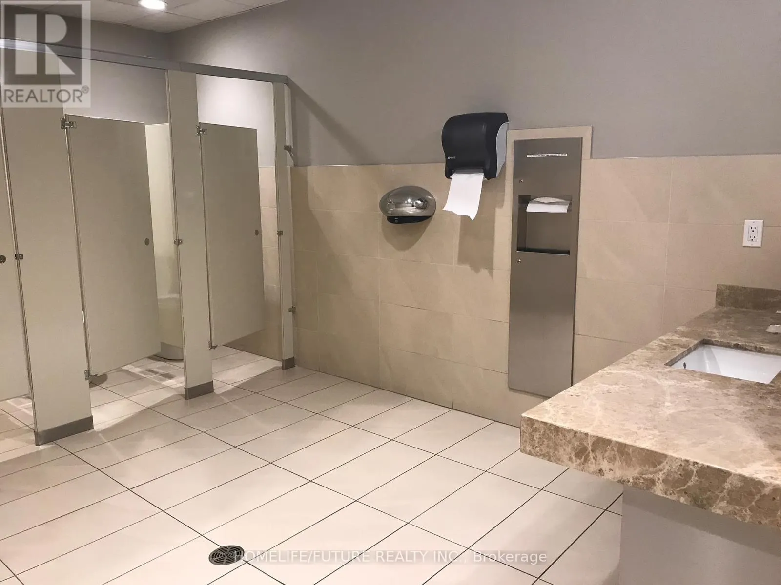 209 - 5409 YONGE STREET