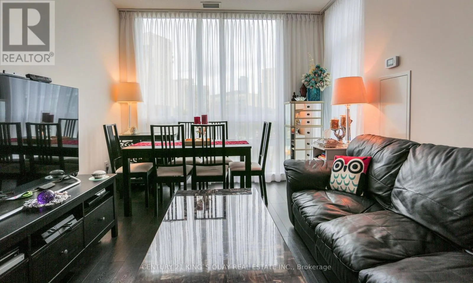 218 - 66 FOREST MANOR ROAD