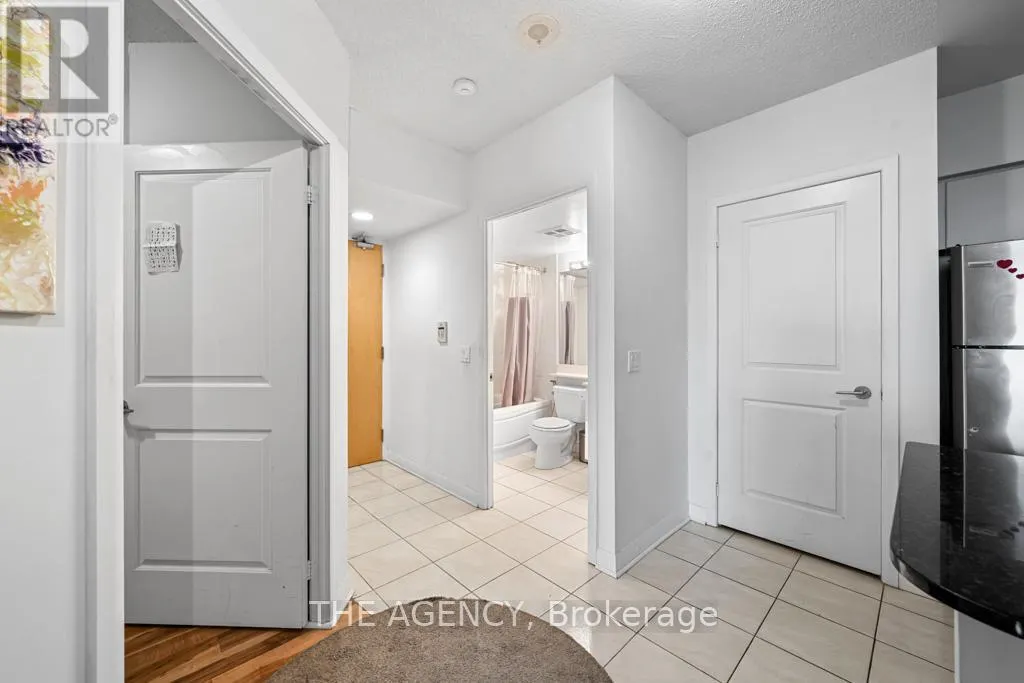 2808 - 4968 YONGE STREET