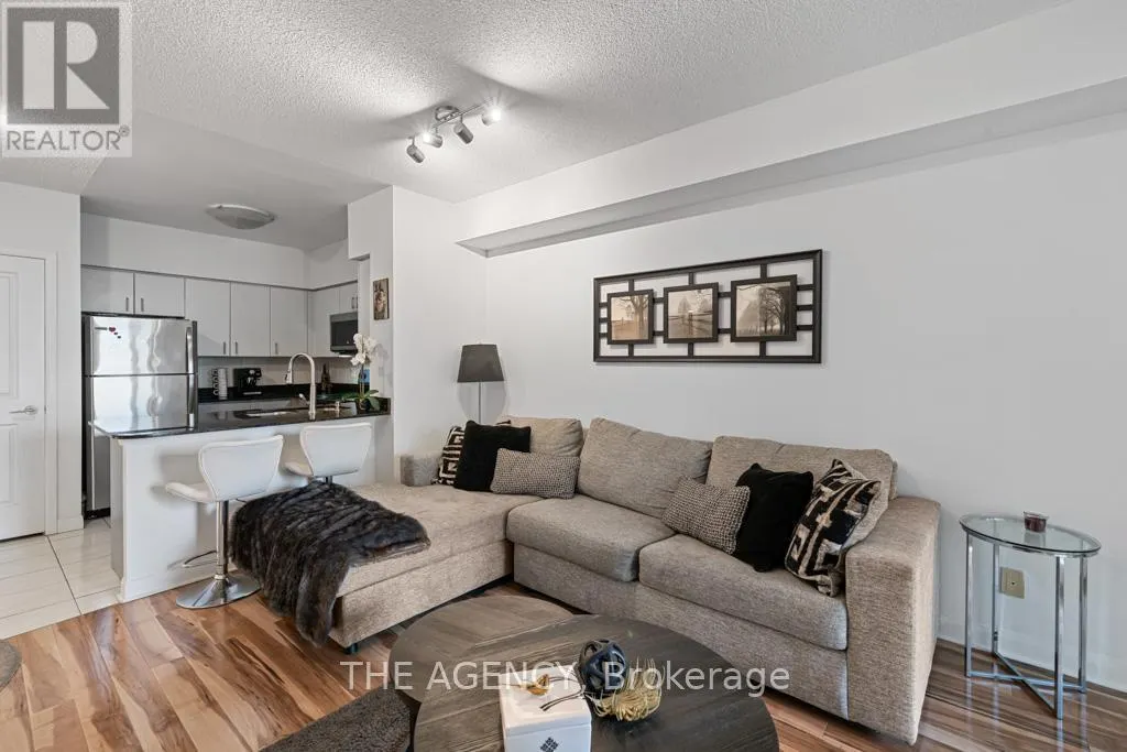 2808 - 4968 YONGE STREET