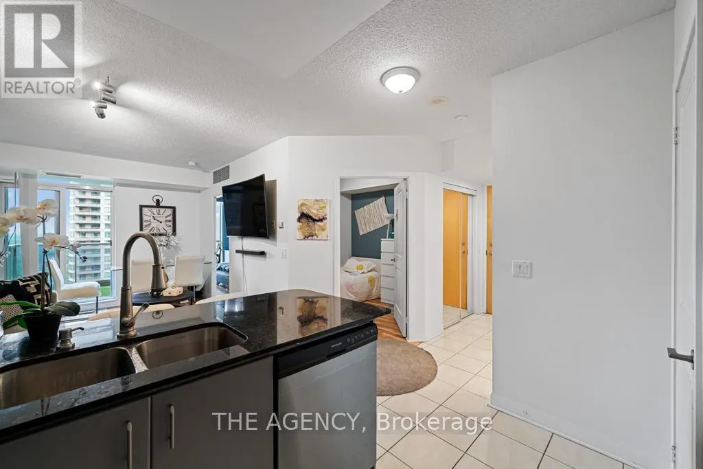 2808 - 4968 YONGE STREET