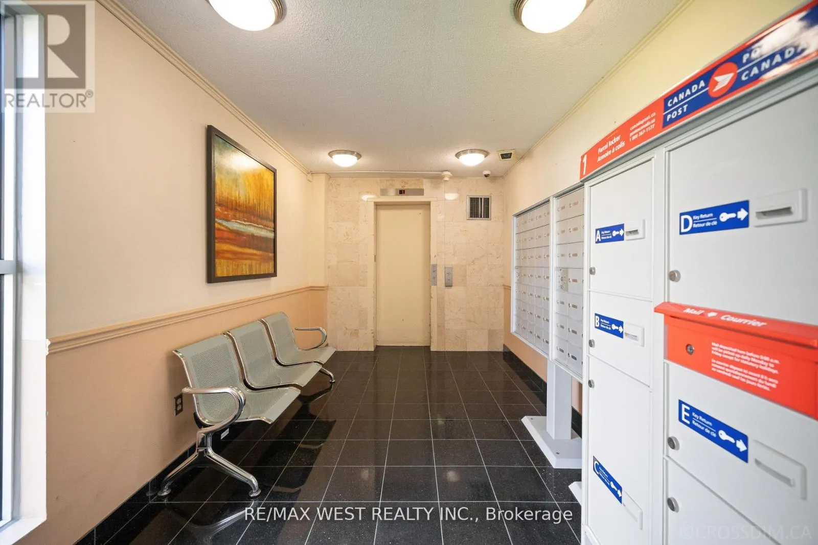 236 - 165 CHEROKEE BOULEVARD N