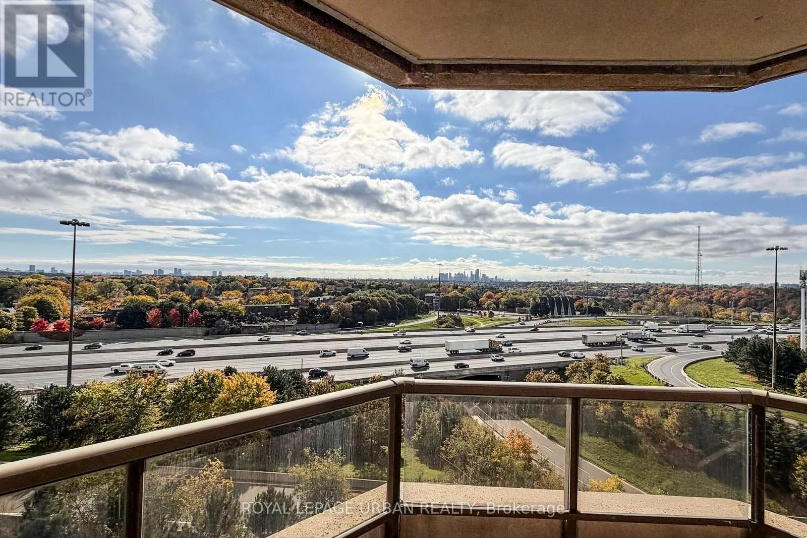 908 - 78 HARRISON GARDEN BOULEVARD