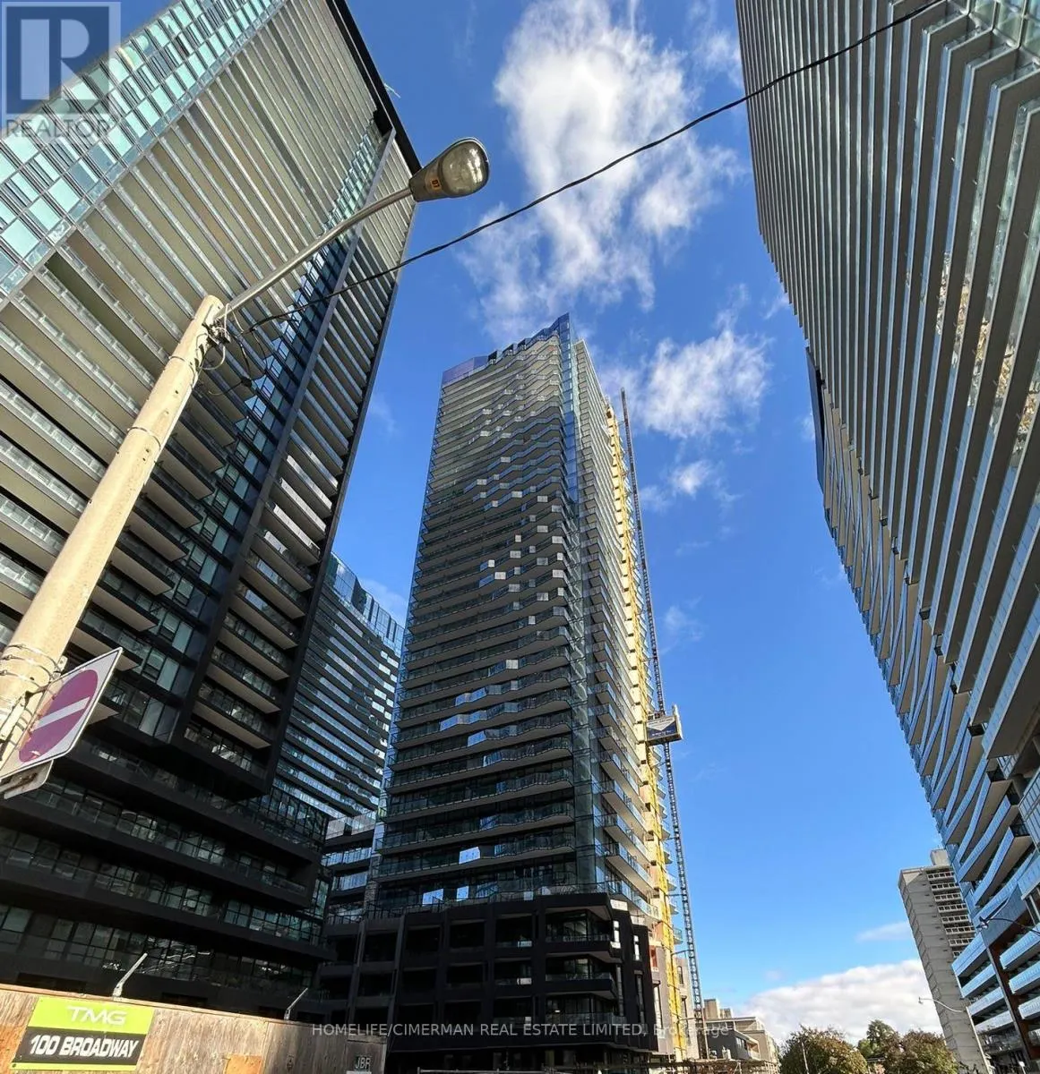 718N - 120 BROADWAY AVENUE