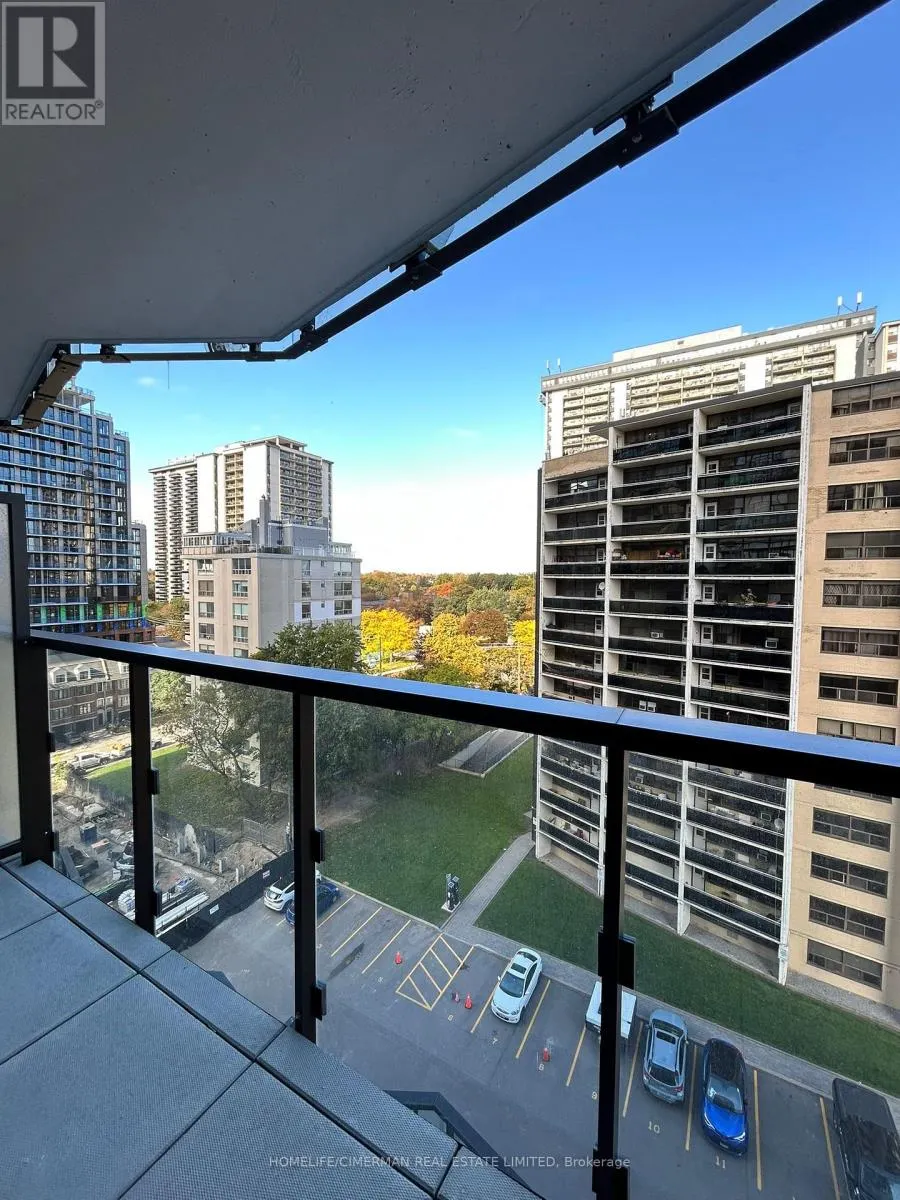 718N - 120 BROADWAY AVENUE