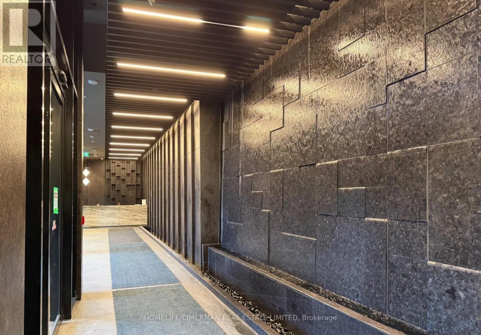 718N - 120 BROADWAY AVENUE