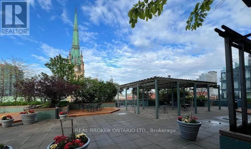 508 - 92 KING STREET E