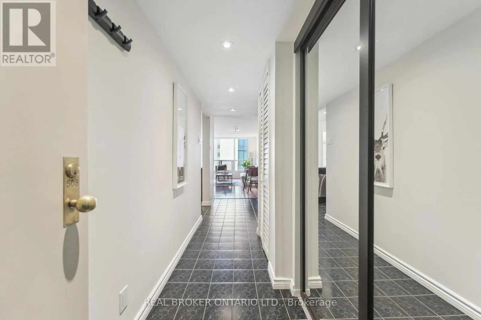 508 - 92 KING STREET E