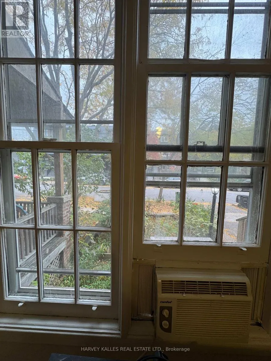 101 - 676 HURON STREET