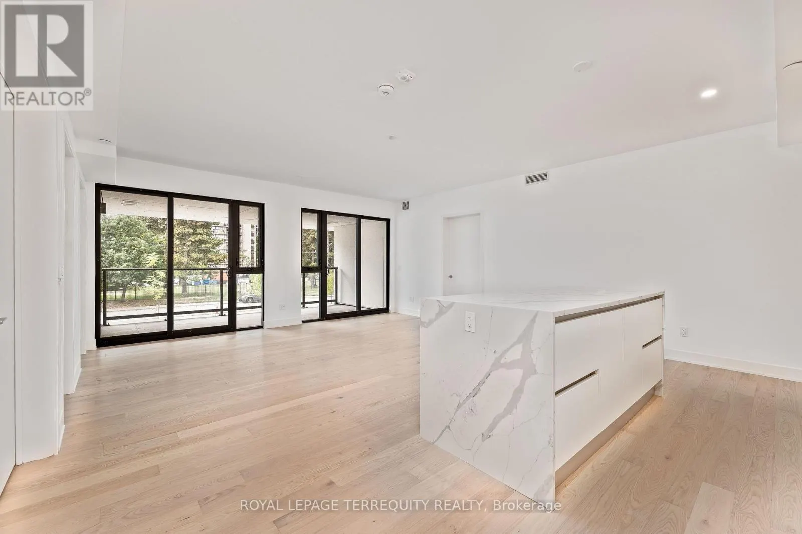 207 - 200 KEEWATIN AVENUE