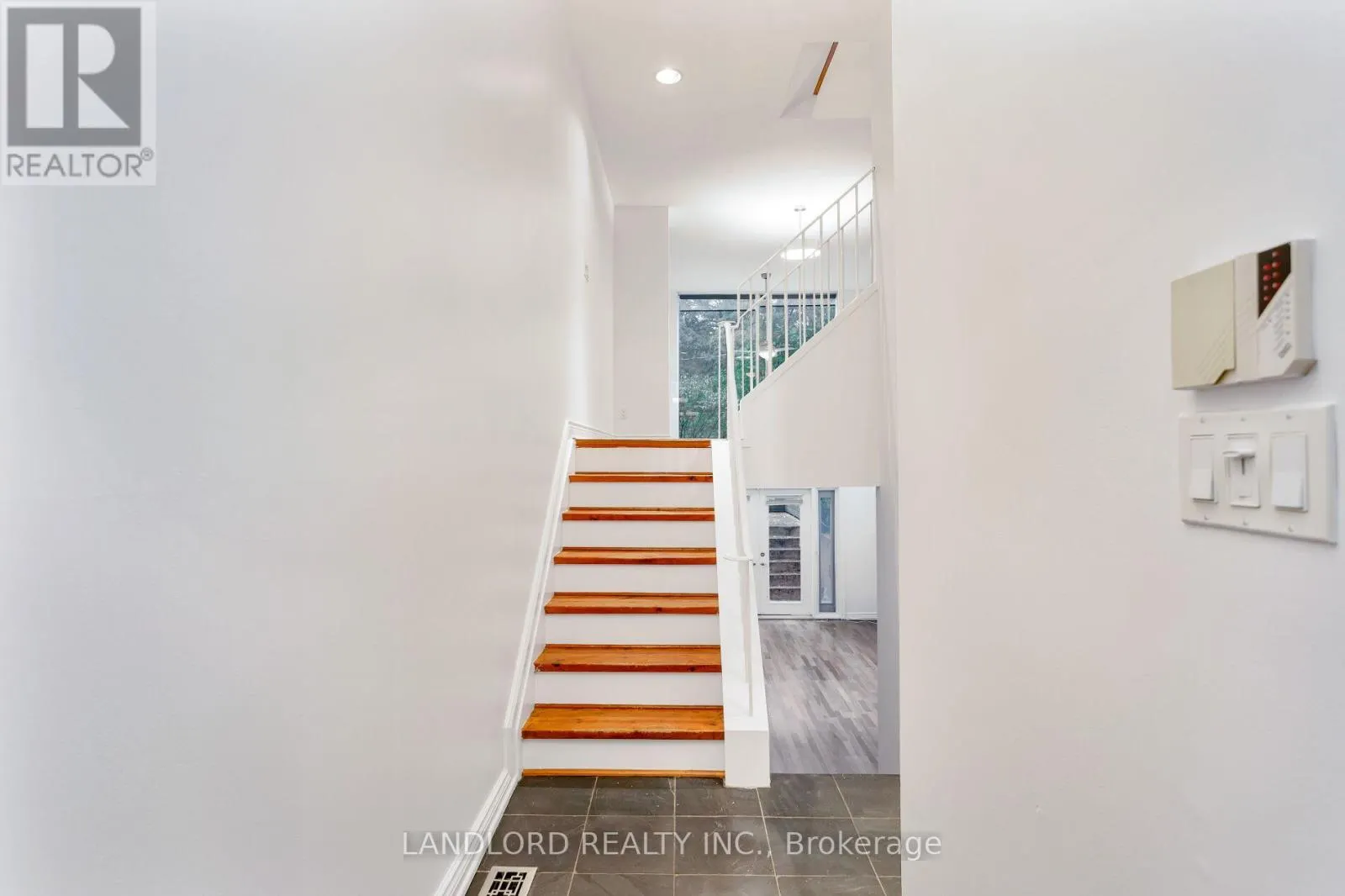 14 - 280 SHERBOURNE STREET