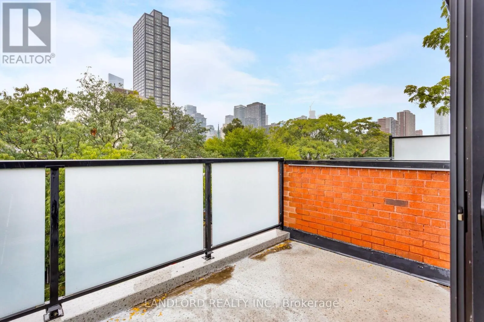 14 - 280 SHERBOURNE STREET