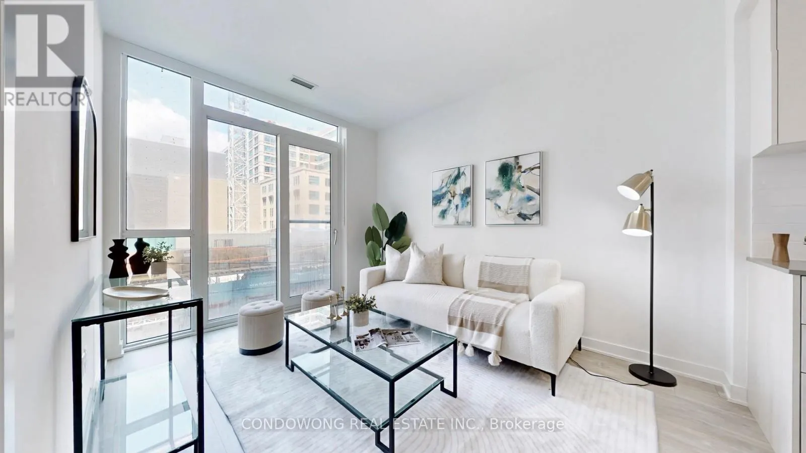 202 - 100 DALHOUSIE STREET