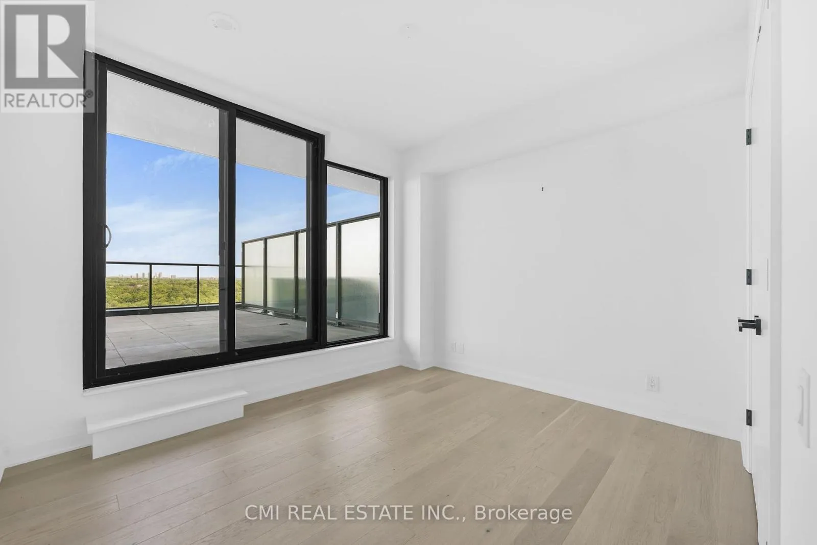 1603 - 33 FREDERICK TODD WAY