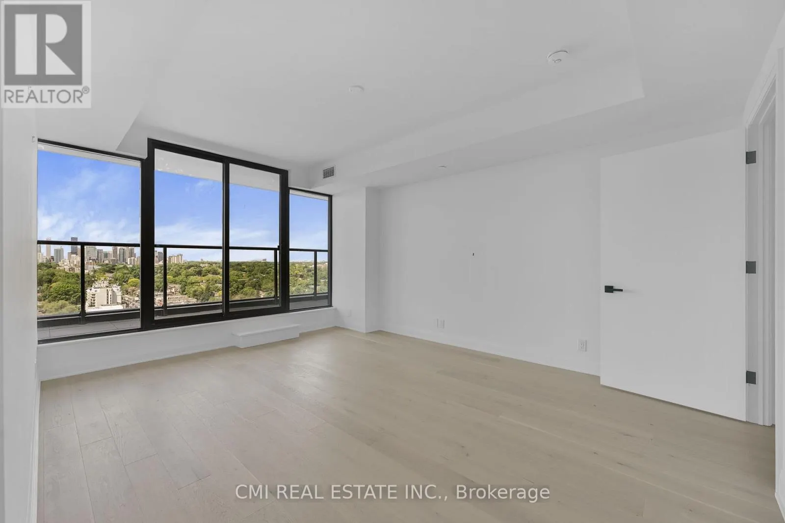 1603 - 33 FREDERICK TODD WAY