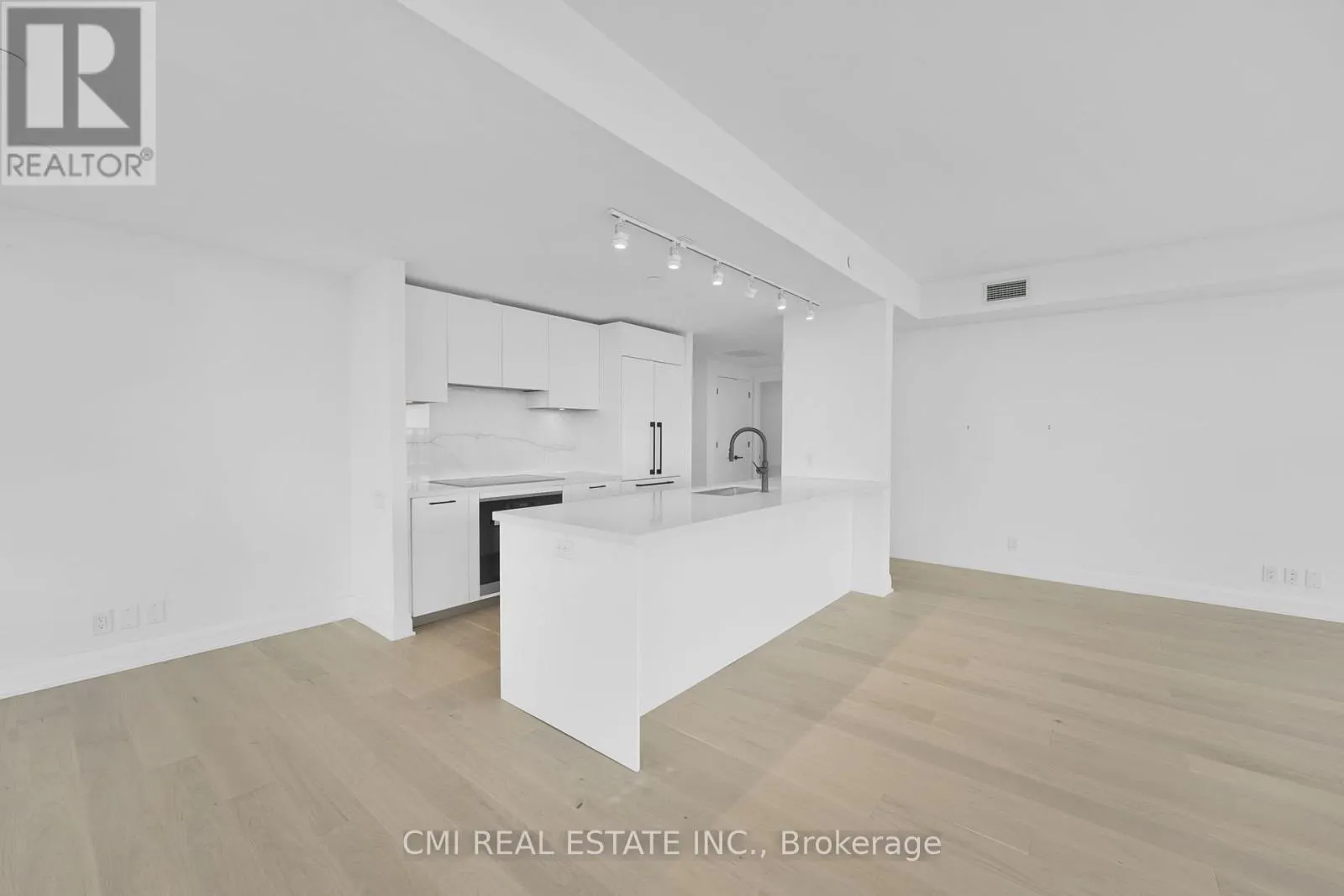 1603 - 33 FREDERICK TODD WAY