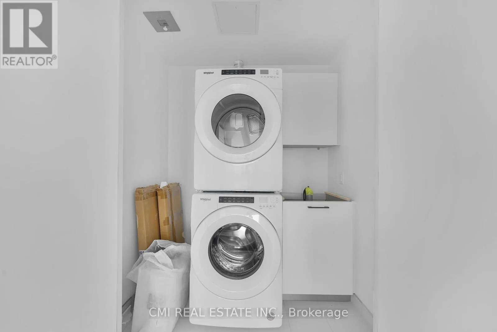 1603 - 33 FREDERICK TODD WAY