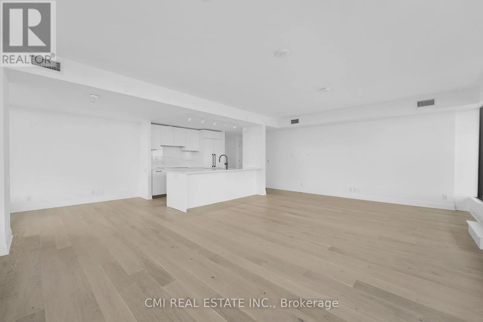 1603 - 33 FREDERICK TODD WAY