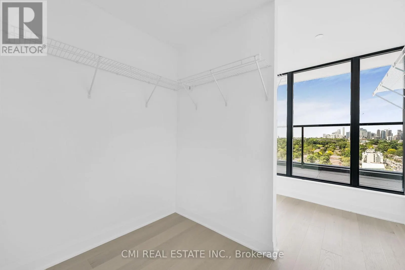 1603 - 33 FREDERICK TODD WAY