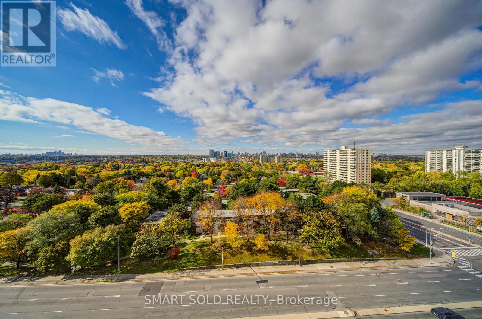 802 - 66 FOREST MANOR ROAD