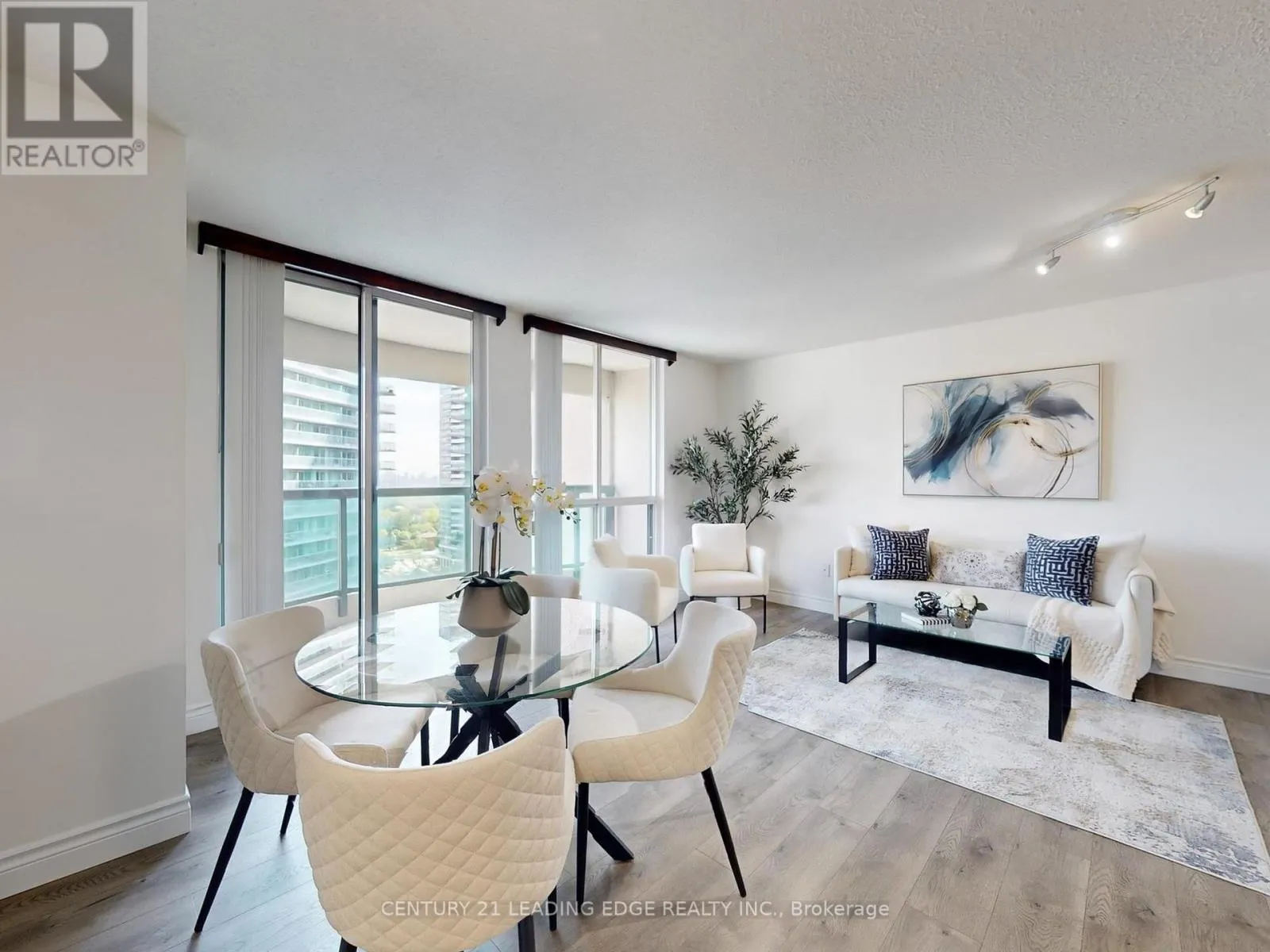 1913 - 23 LORRAINE DRIVE