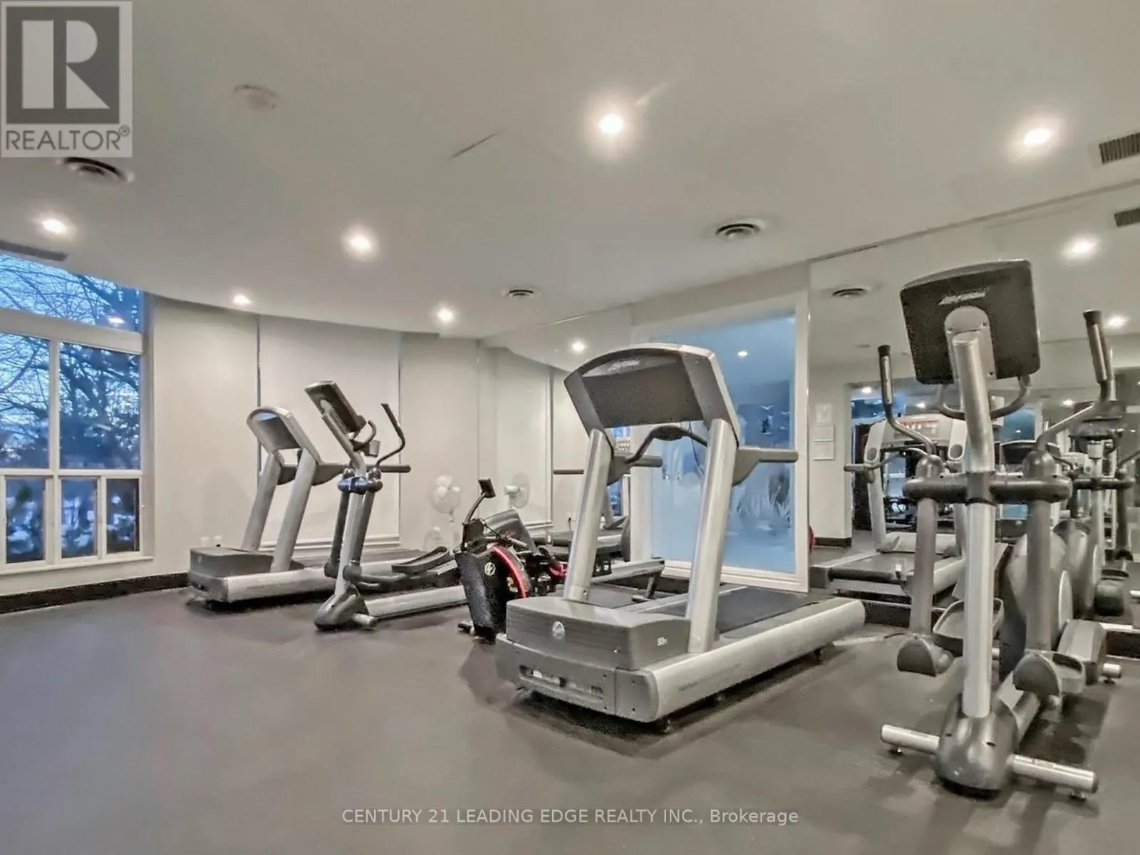 1913 - 23 LORRAINE DRIVE