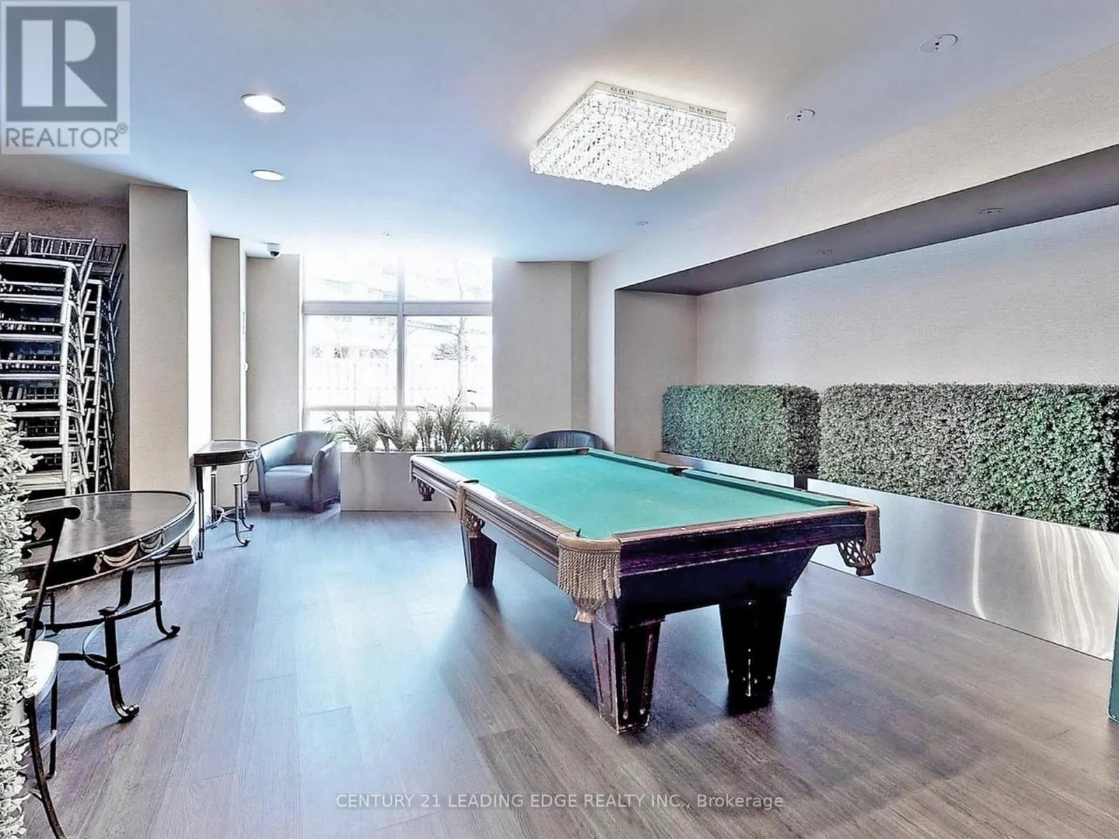 1913 - 23 LORRAINE DRIVE