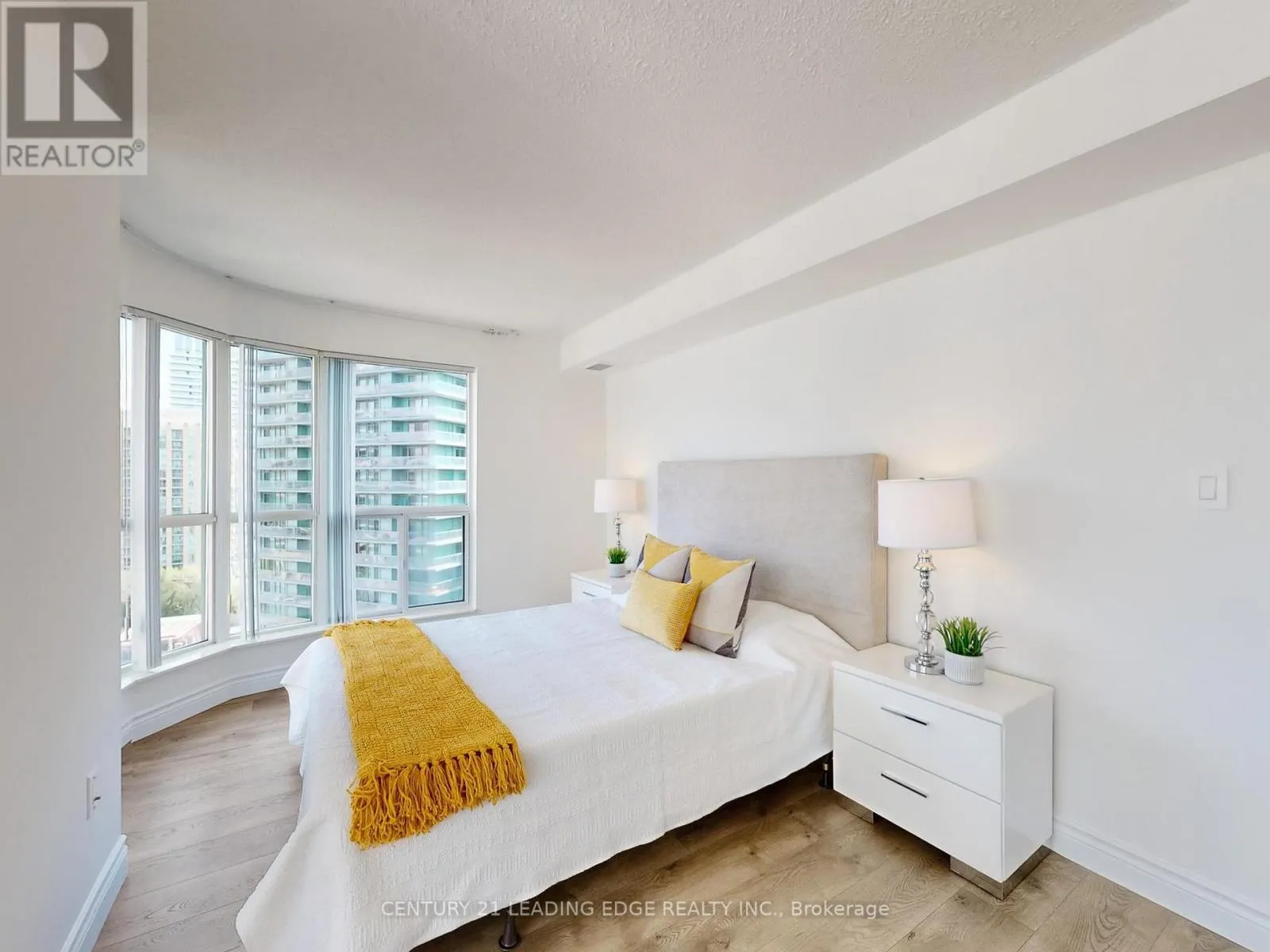 1913 - 23 LORRAINE DRIVE