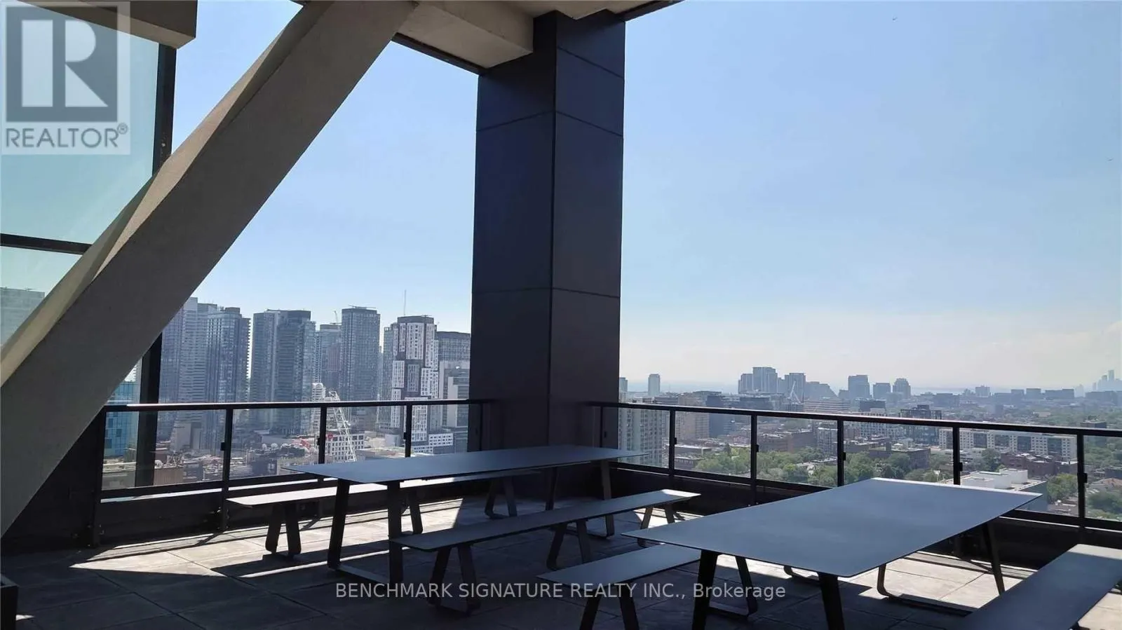 2805 - 488 UNIVERSITY AVENUE