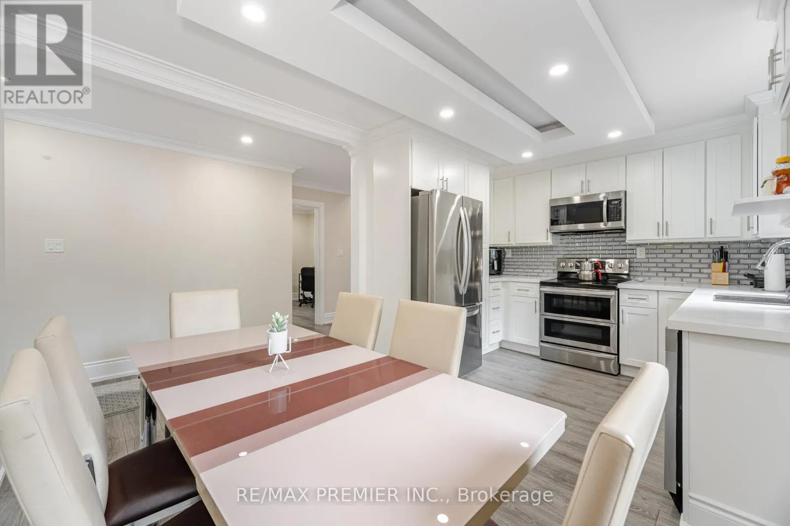 173 TORRESDALE AVENUE