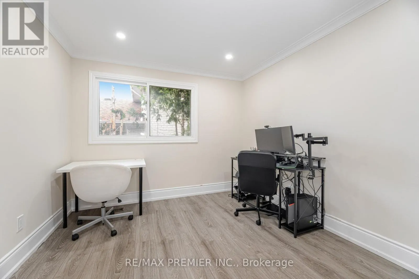 173 TORRESDALE AVENUE