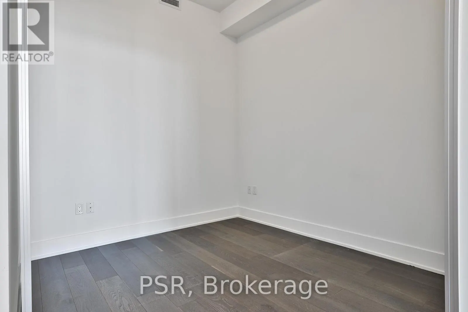 LPH05 - 38 IANNUZZI STREET