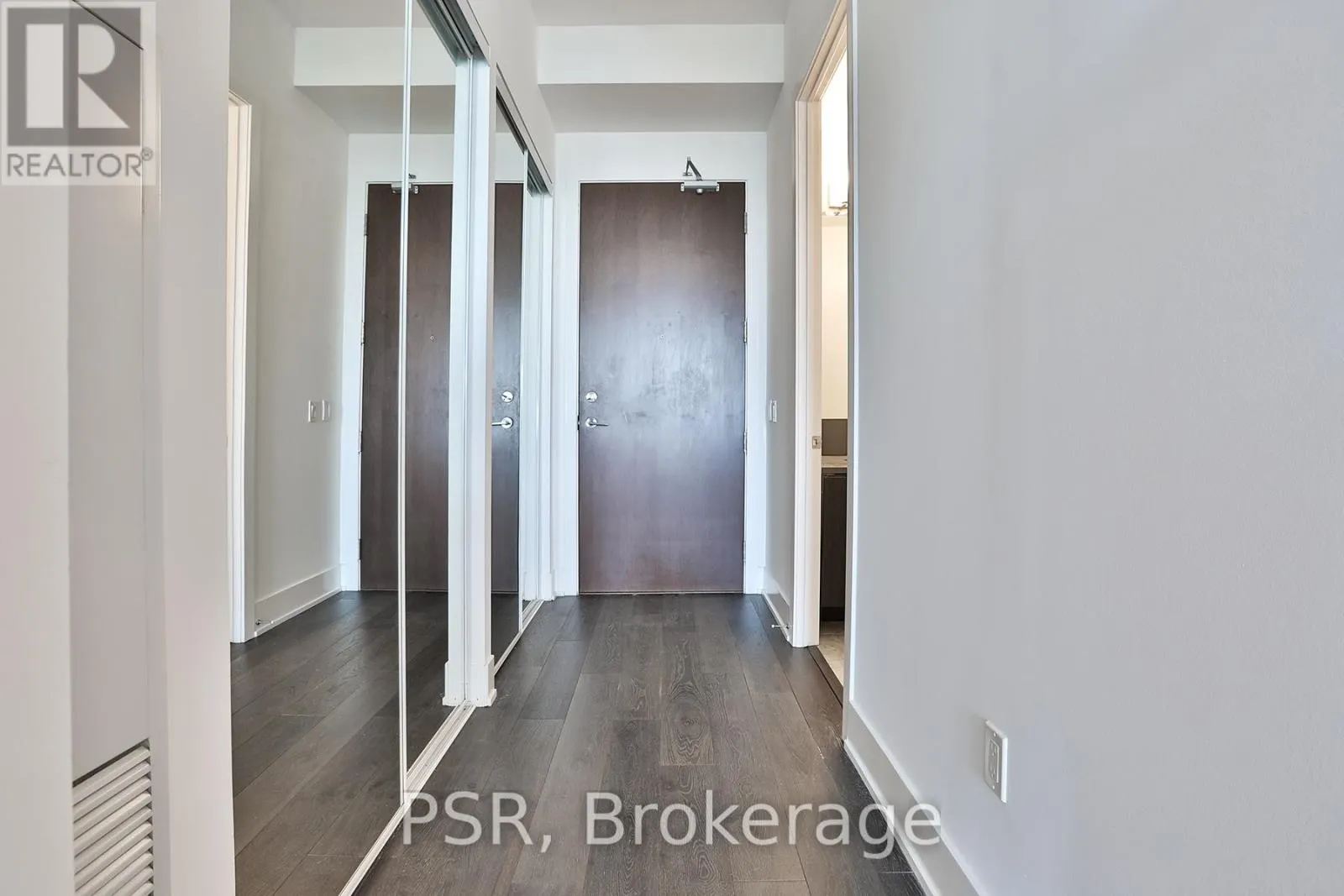 LPH05 - 38 IANNUZZI STREET