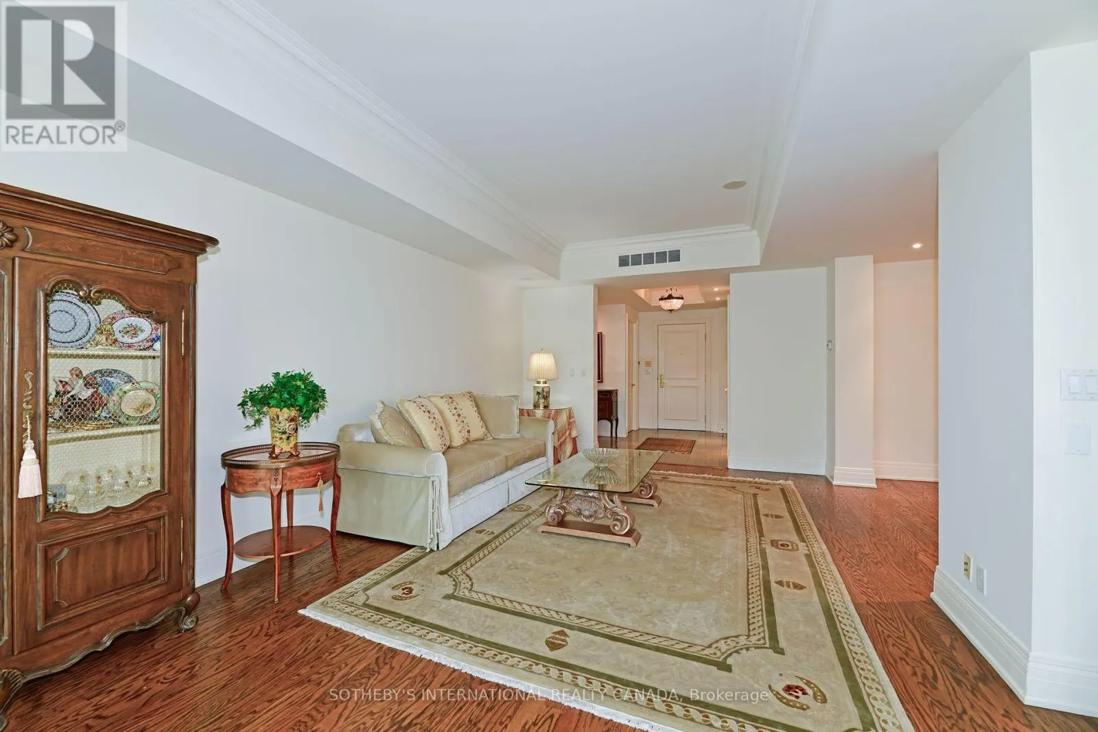 905 - 33 DELISLE AVENUE