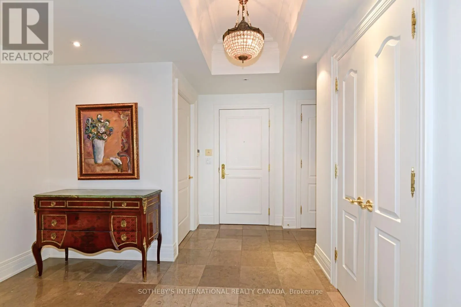 905 - 33 DELISLE AVENUE