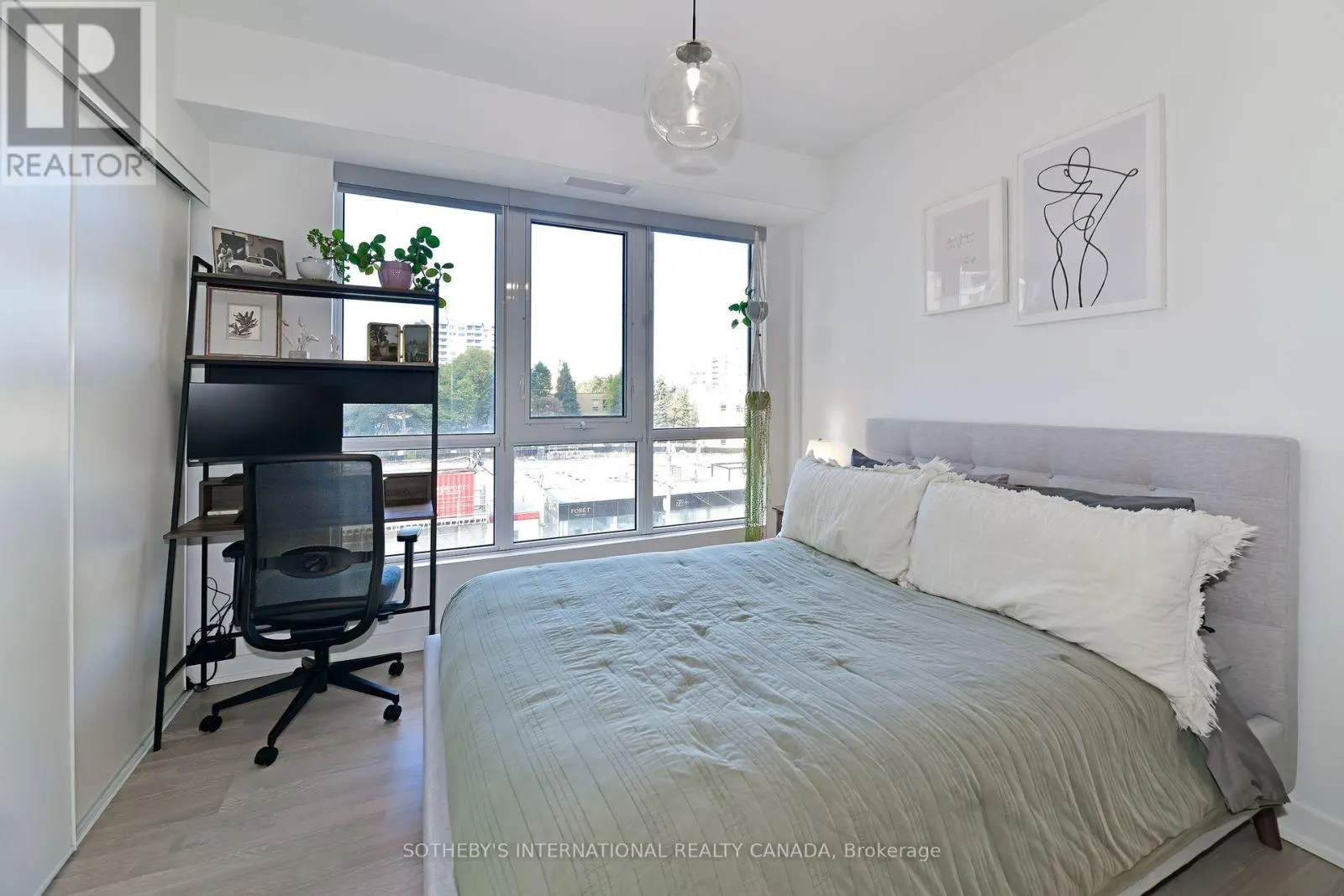 326 - 501 ST CLAIR AVENUE W