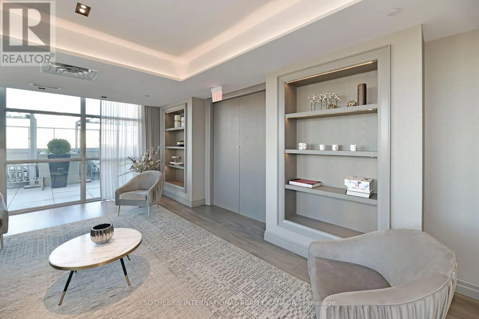 326 - 501 ST CLAIR AVENUE W