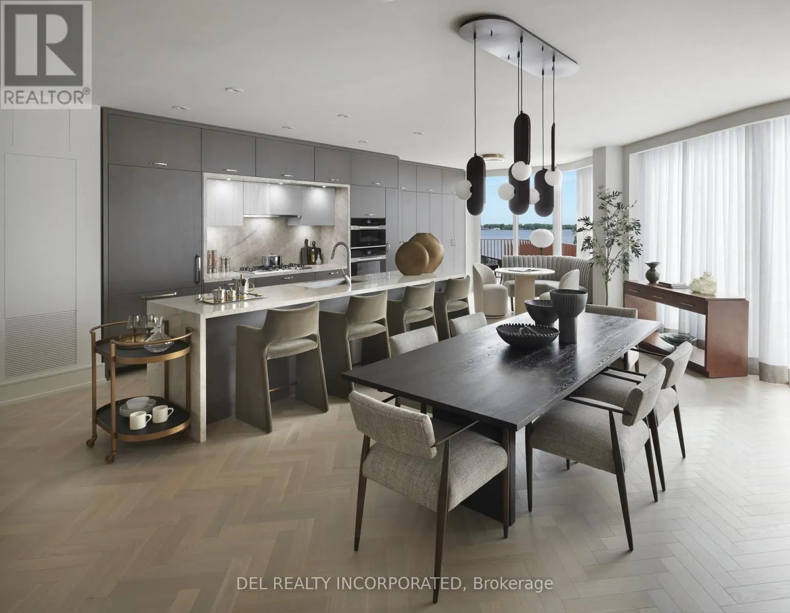 815 - 155 MERCHANTS' WHARF