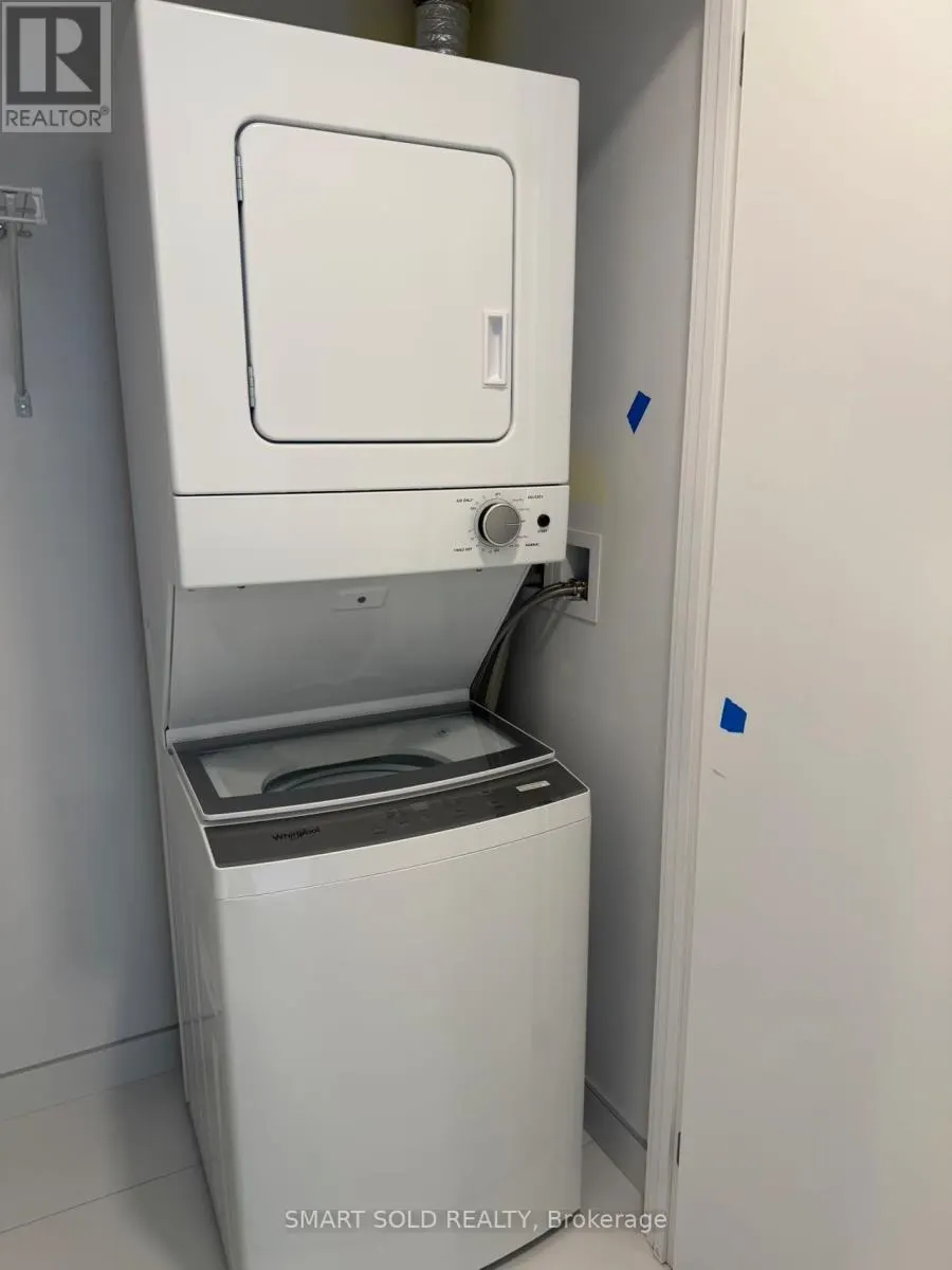 2804 - 238 SIMCOE STREET