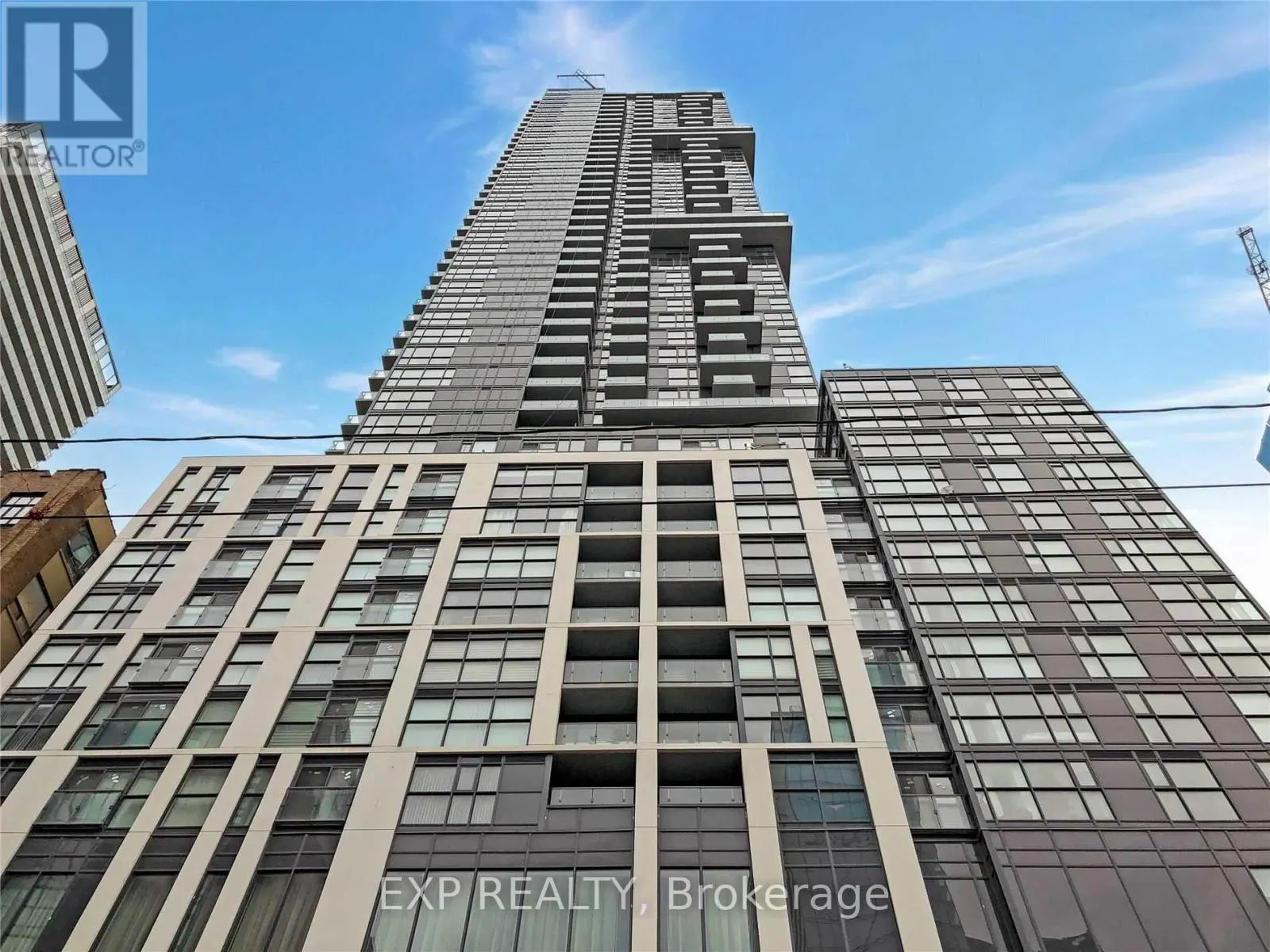 2806 - 87 PETER STREET