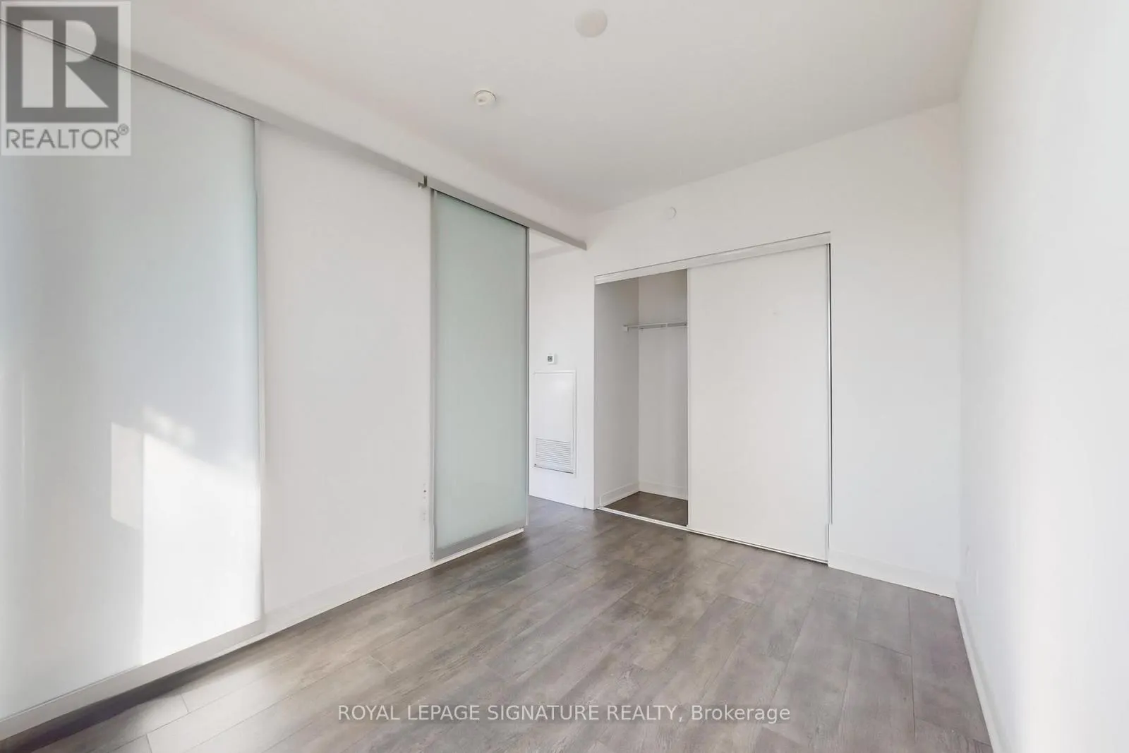 1901 - 50 CHARLES STREET E