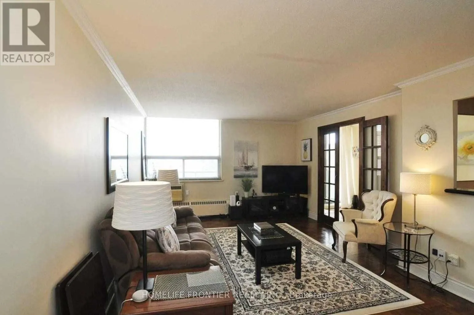 1604 - 5949 YONGE STREET