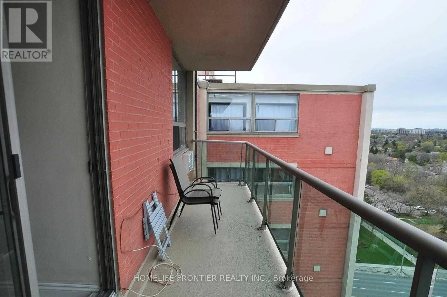 1604 - 5949 YONGE STREET