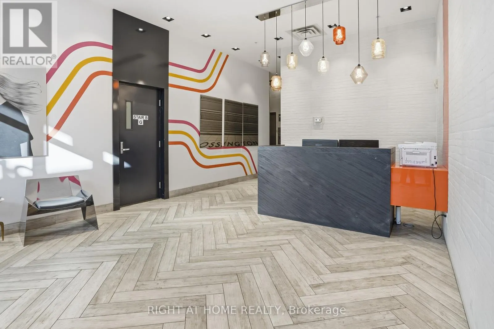 109 OSSINGTON AVENUE