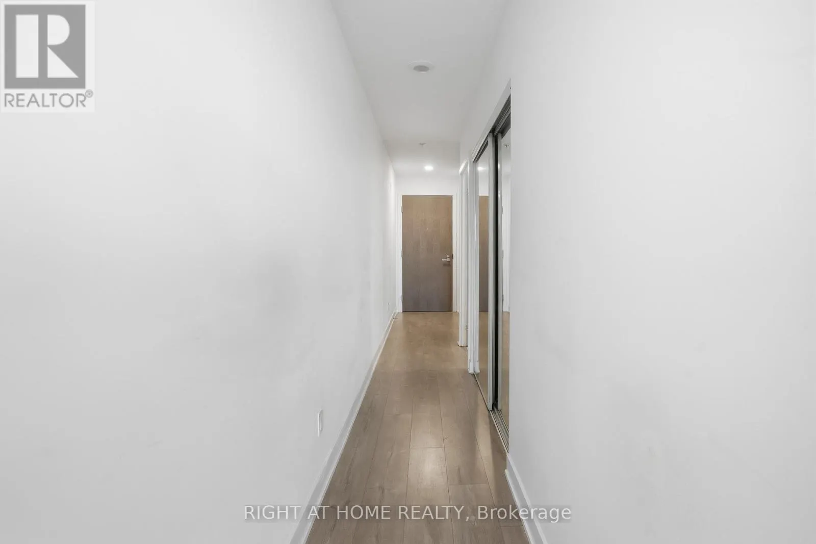 109 OSSINGTON AVENUE