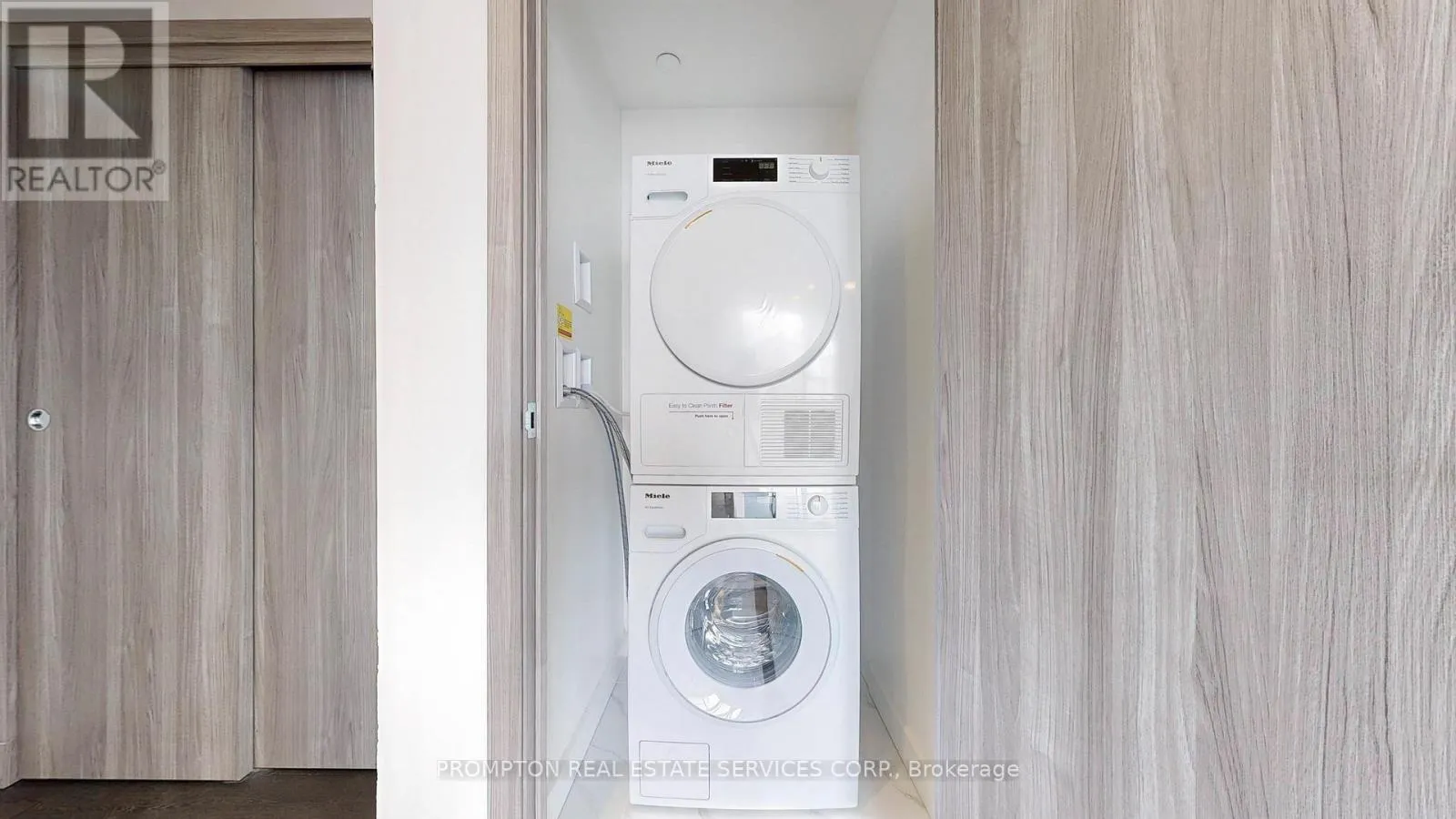 1015 - 25 MCMAHON DRIVE