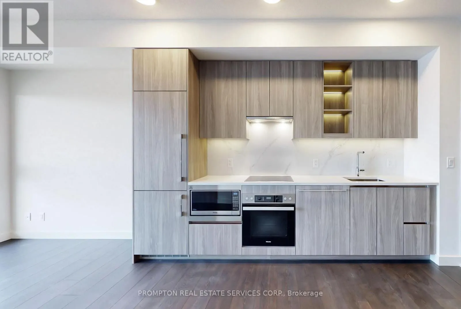 1015 - 25 MCMAHON DRIVE