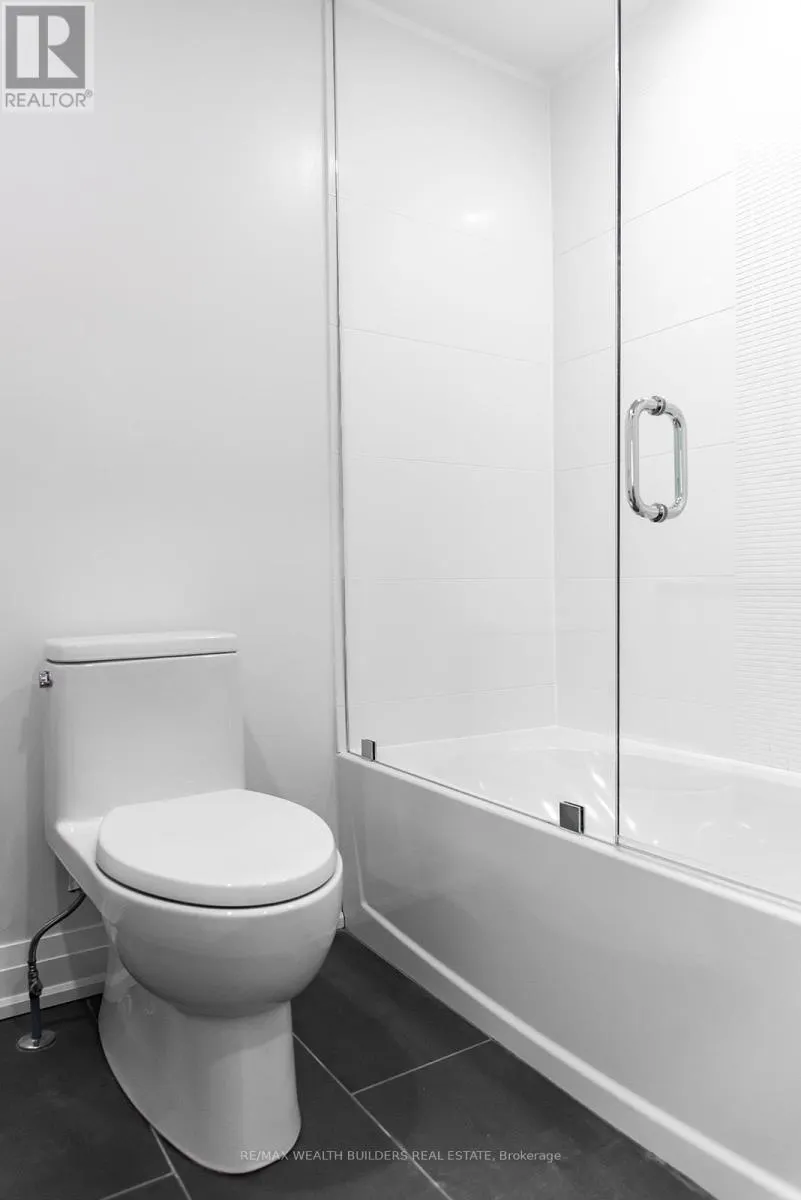 1 - 215 JARVIS STREET